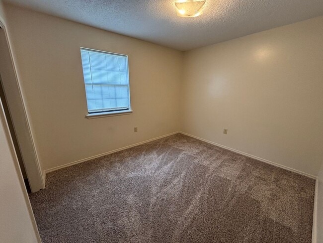 Photo - 311 N Joplin, Apt 1-7 Unit 311 N Joplin, Apt 2