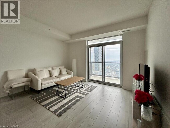 Photo - 55 Duke St W Unit 2107