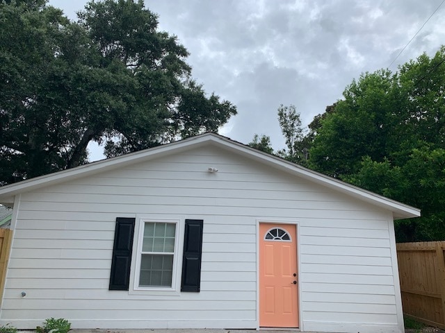 Building Photo - 1106 Marquis Rd Unit B