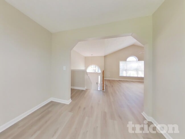 Photo - 165 Bridge Landing