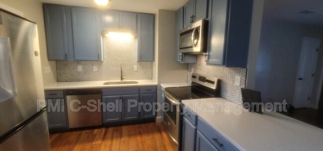 Photo - 3405 W Yonge St