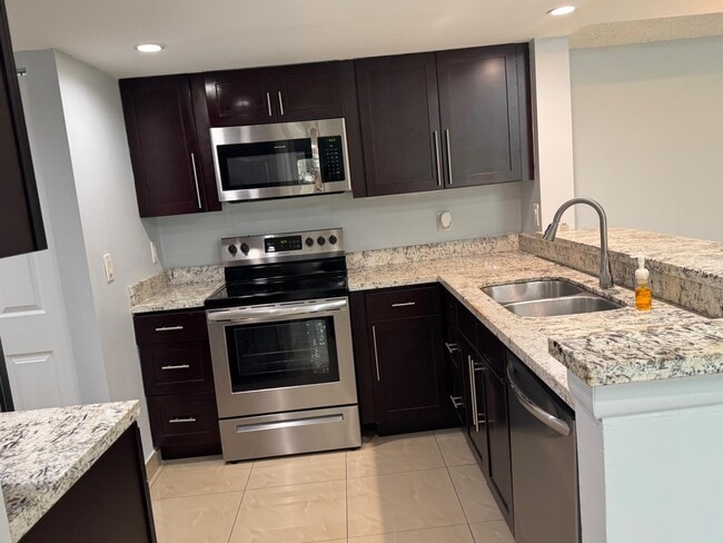 Building Photo - 9288 W Atlantic Blvd Unit 1114