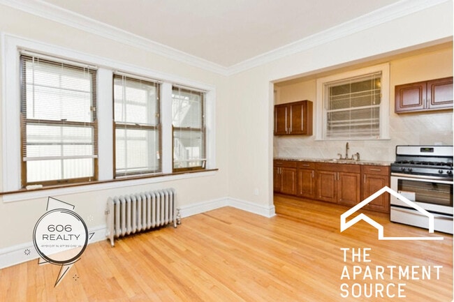 Photo - 1942 Grove Ave Unidad 2S