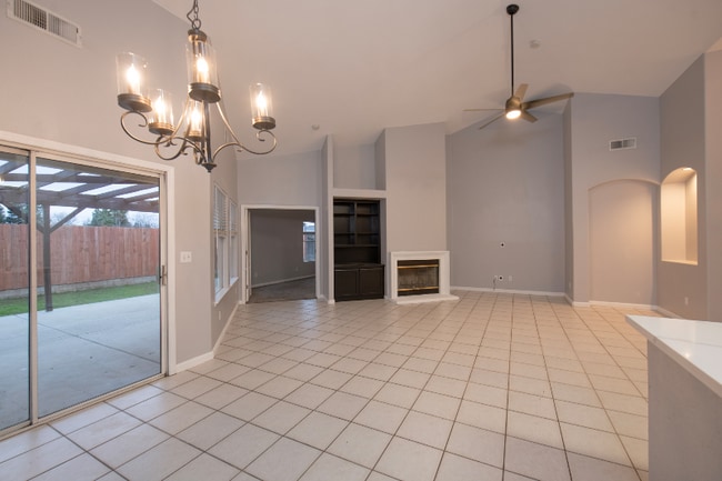 Photo - 7224 N Bonadelle Ave