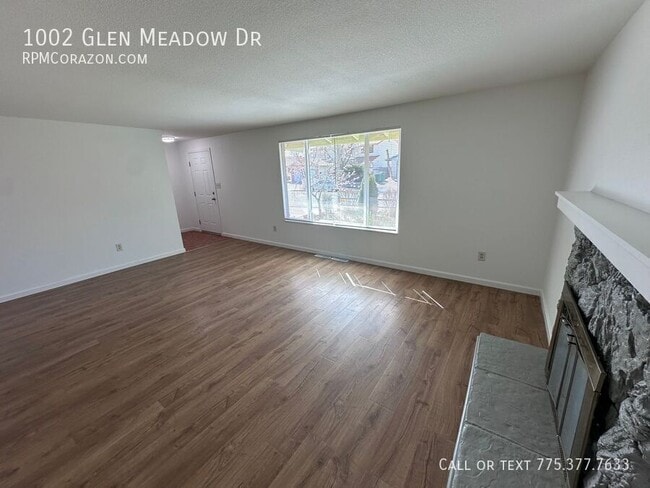 Photo - 1002 Glen Meadow Dr