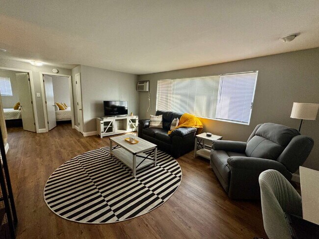 1444 State St Unit 7