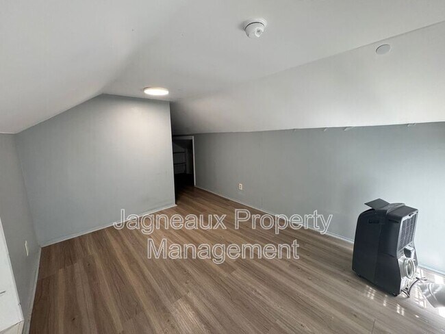 415 Ash St Unit A