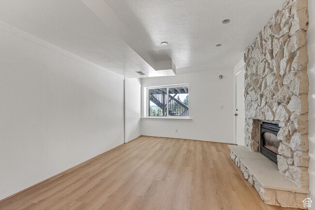 Photo - 575 Upper Evergreen Dr