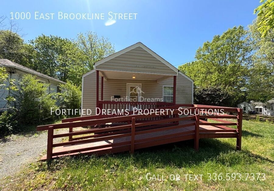 Photo - 1000 E Brookline St