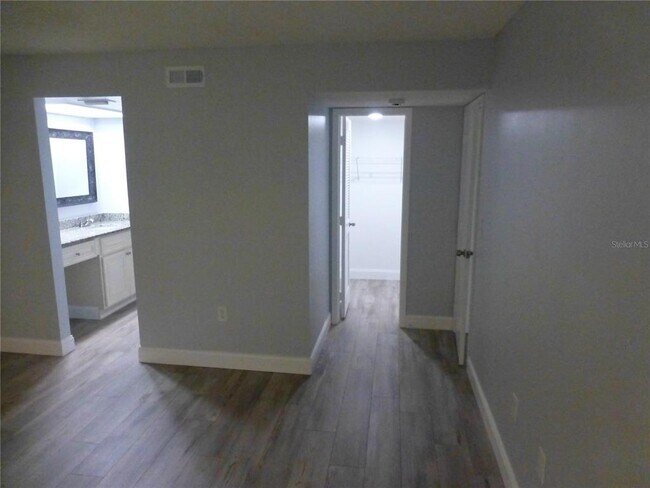 Photo - 110 Lakeside Dr Unit 10