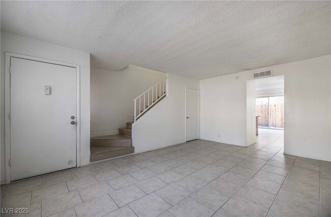 Photo - 5278 S Maryland Pkwy Unit B