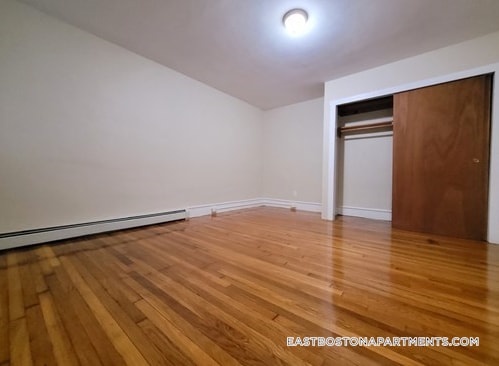 Photo - 122 Gladstone St Unidad A