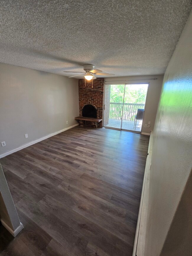 Building Photo - 1304 S Parker Rd Unit Parker Rd Condo