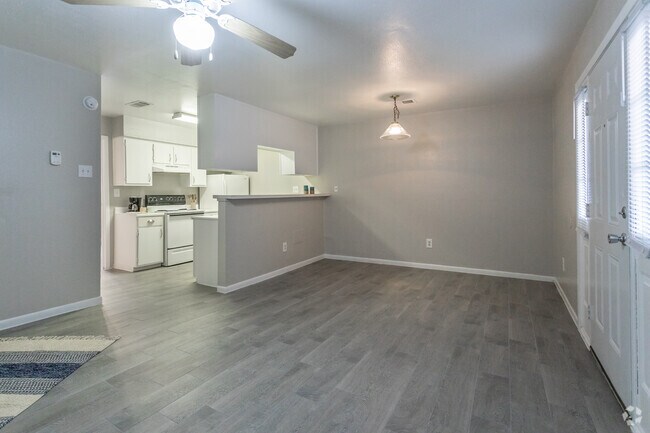 1 BR, 1 BA - 660 SF - Shoal Pointe Apartments