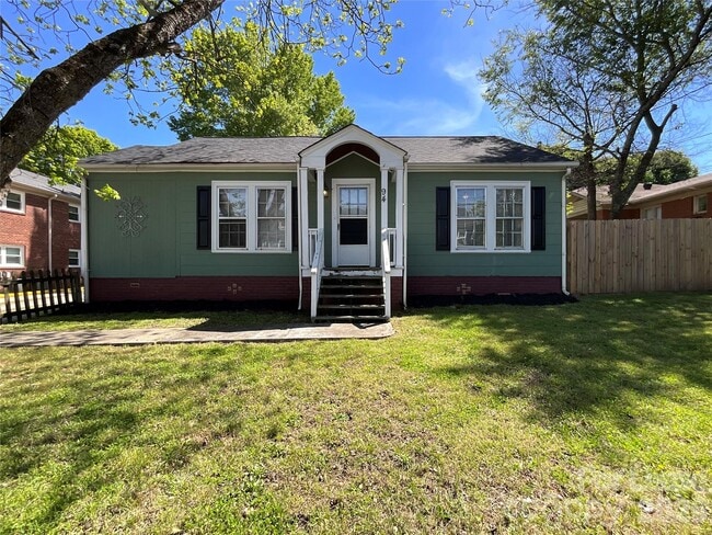 Building Photo - 94 Wilkinson Ct SE