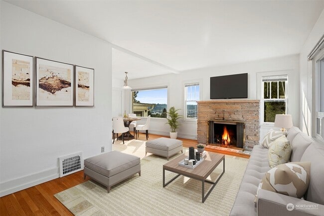 Photo - 219 NW 53rd St