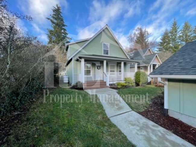 Building Photo - Craftsman Style 3 Bed/2 Bath Home - Bremerton