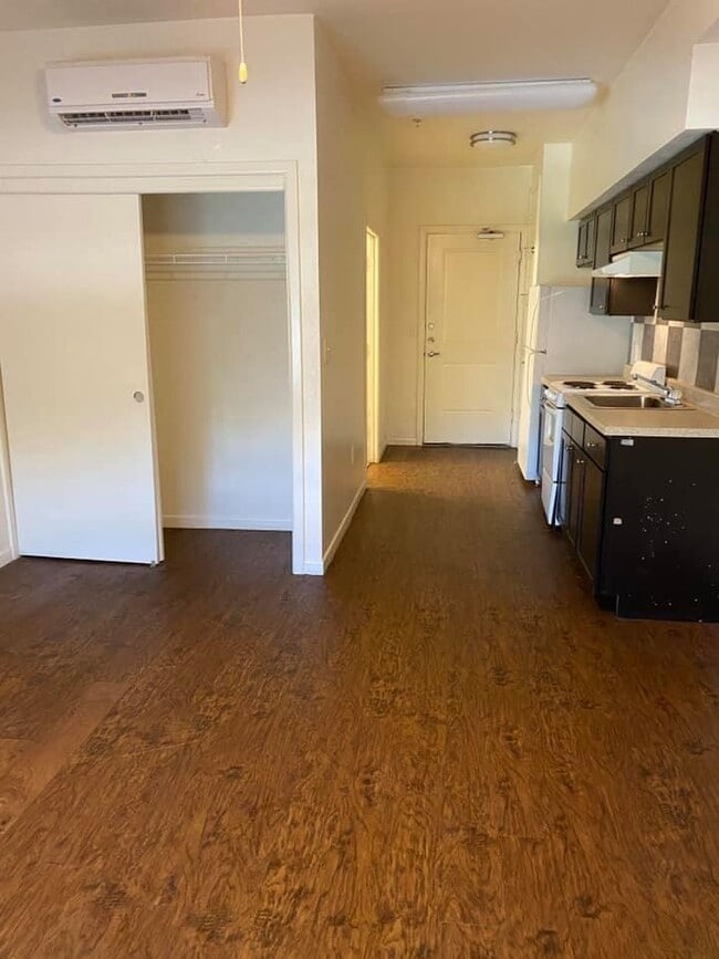 Photo - Midtown Terrace Suites