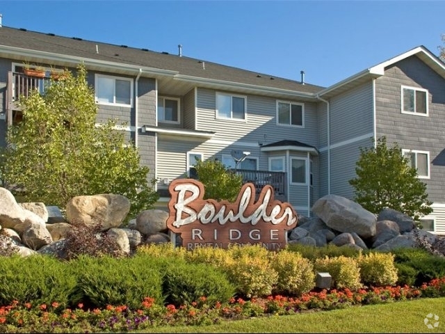 Building Photo - Boulder Ridge Rental