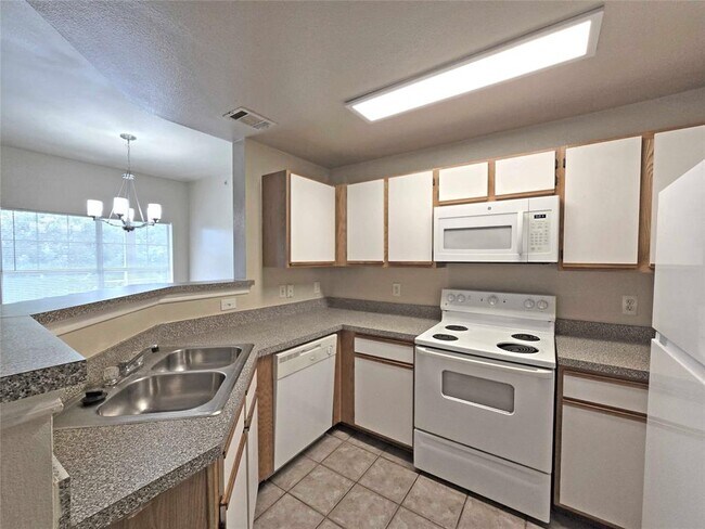 Photo - 2320 Gracy Farms Ln Unit 1123