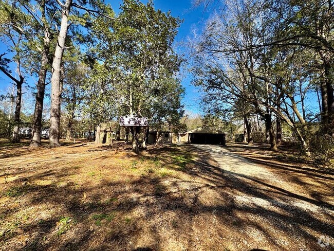 Building Photo - 76052 Crystal Dr Rental