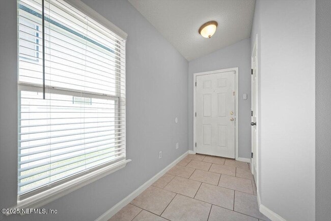 Photo - 705 Rembrandt Ave