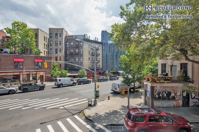 Photo - 51 Leroy St Unidad FL2-ID888