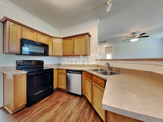 Photo - 1416 Paulonia Way