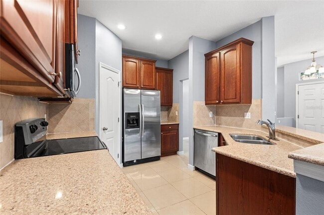 Photo - 6745 Breezy Palm Dr
