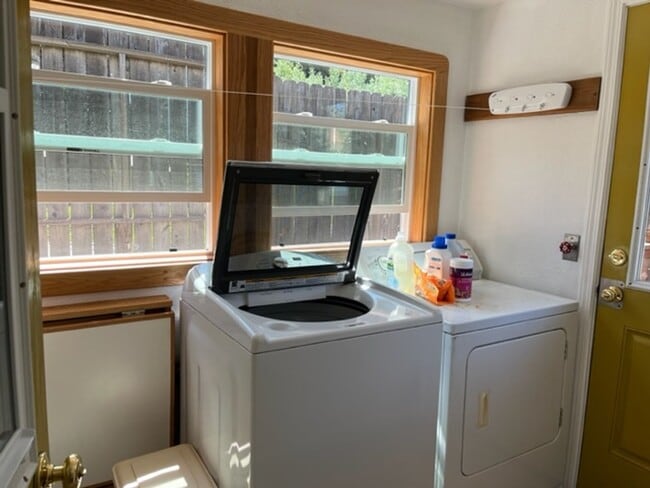 Photo - Charming Home In Garberville close to Town!