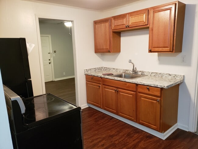 Photo - 253 Oak St Unidad 1