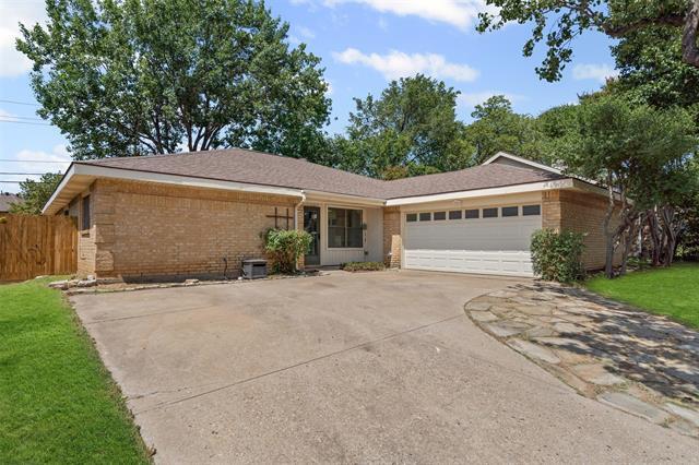 Photo - 2415 Amber Hill Ln