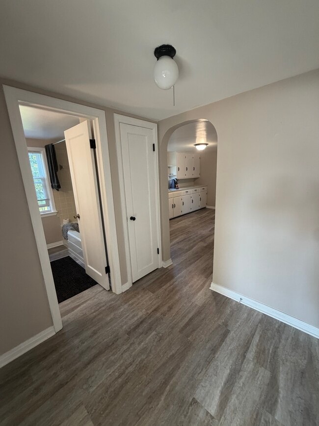 Photo - 220 Pleasant View Dr