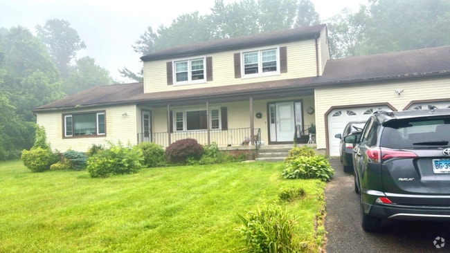 Building Photo - 18 Lagana Ln Rental