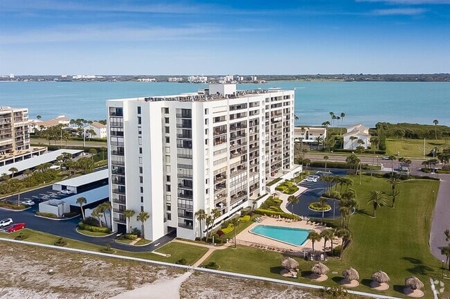 Building Photo - 1460 Gulf Blvd Unit 906 Rental