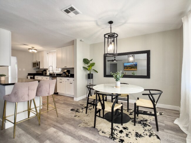 Photo - 1349 E Osborn Rd