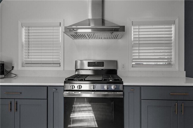 Photo - 12 Phillips St