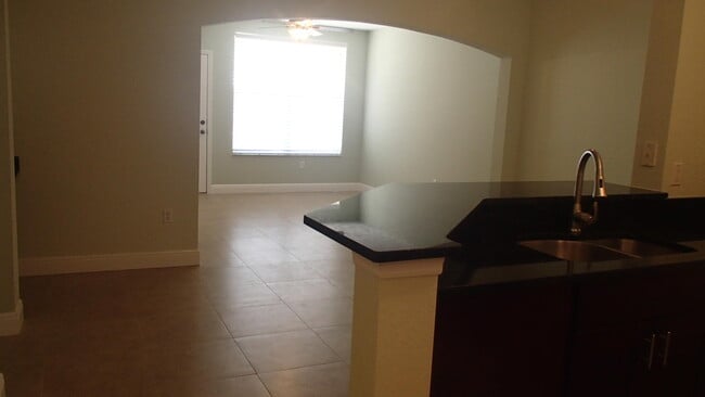 Photo - 1708 Belmont Pl Unit 1708