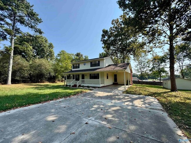Photo - 16374 Oakdale Rd