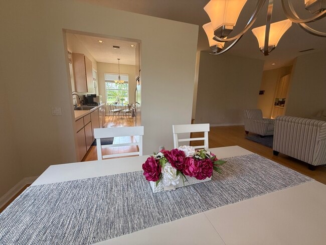 Photo - 4957 SE Heartleaf Terrace