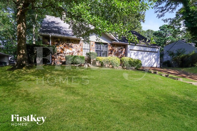 Photo - 114 Ericson Rd
