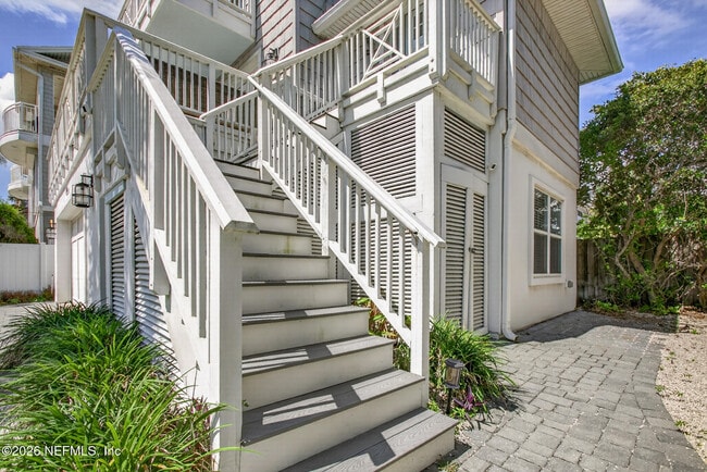 Photo - 1766 Beach Ave