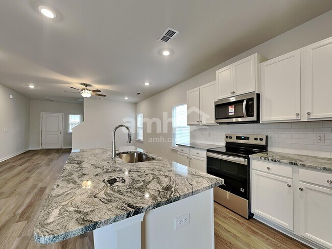 Photo - 3240 Emberly Dr