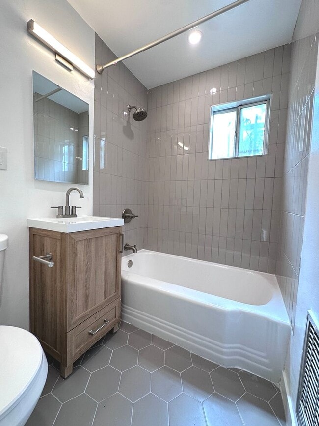 Photo - Updated Apartment Unit with Stylish Upgrades Unit 5931-A