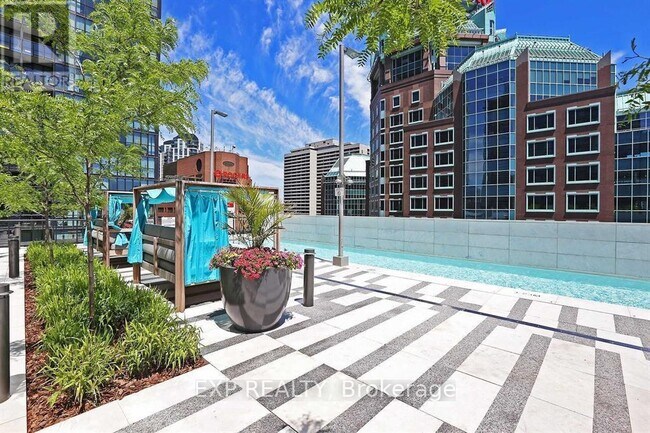 Photo - 101 Charles St E Unit 4804