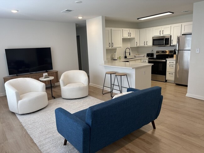 Photo - 626 Shug Jordan Pkwy Unit Apt 270