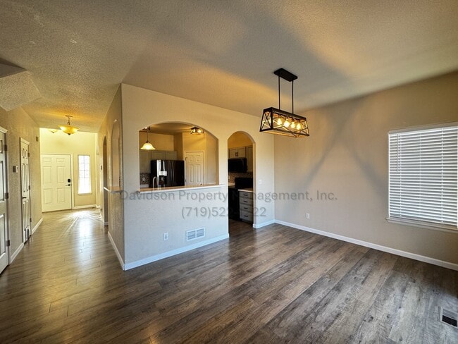 Photo - Gorgeous 5 Bedroom House in Security-Widefield