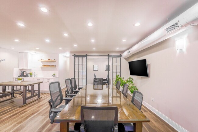 Photo - 931 W Glen Flora Ave Unidad ID1265541P