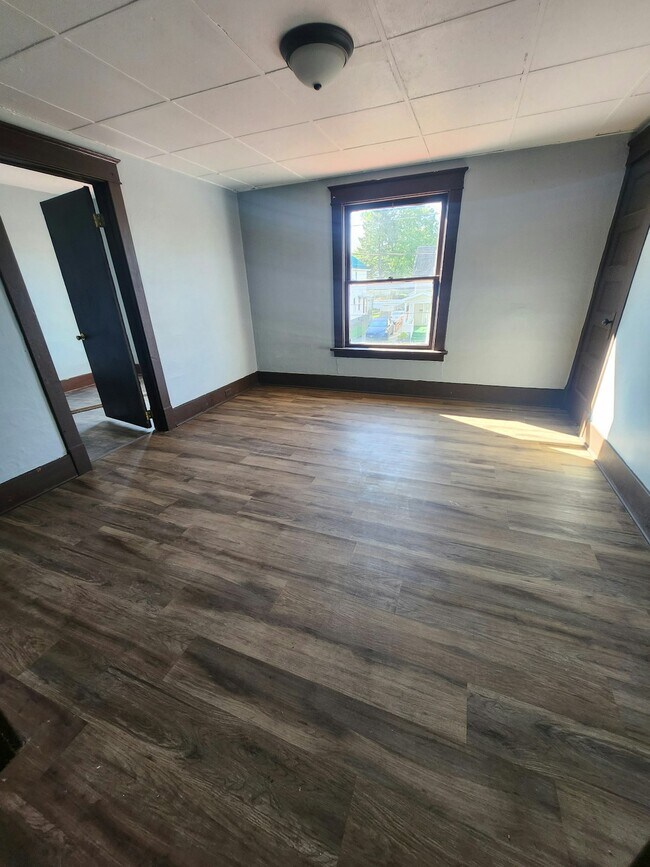 Photo - 626 E 23rd St