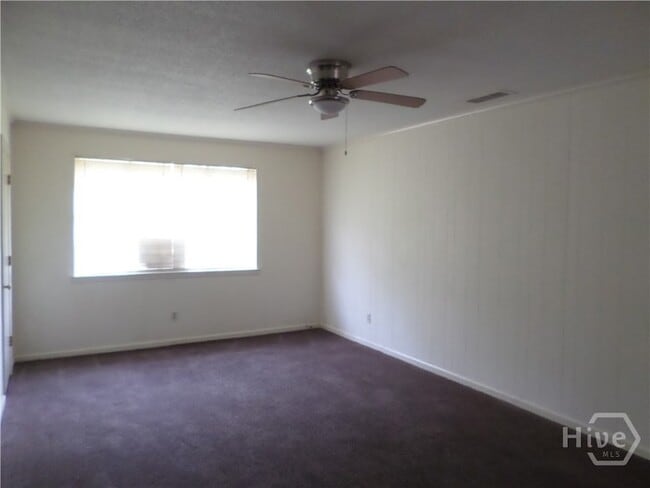 Photo - 203 W 58th St